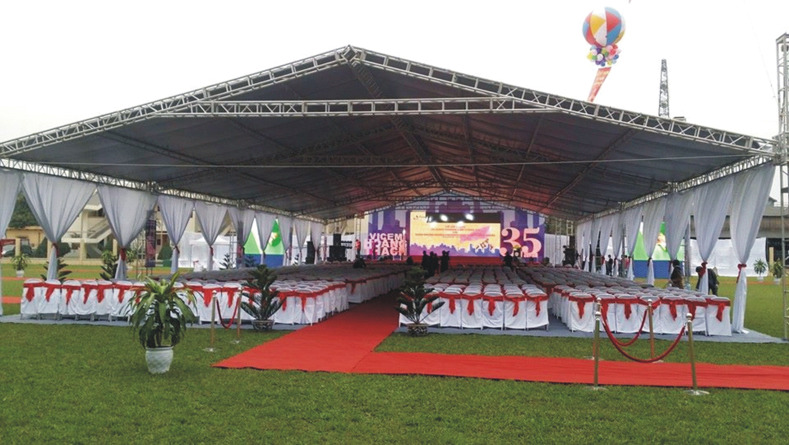 Nhà giàn không gian hợp kim nhôm cho thuê